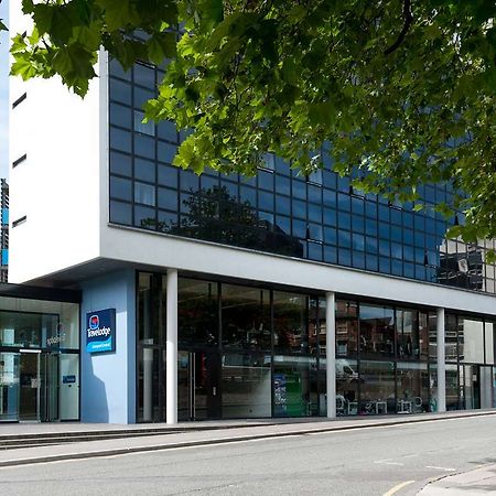 Travelodge Liverpool Central Extérieur photo
