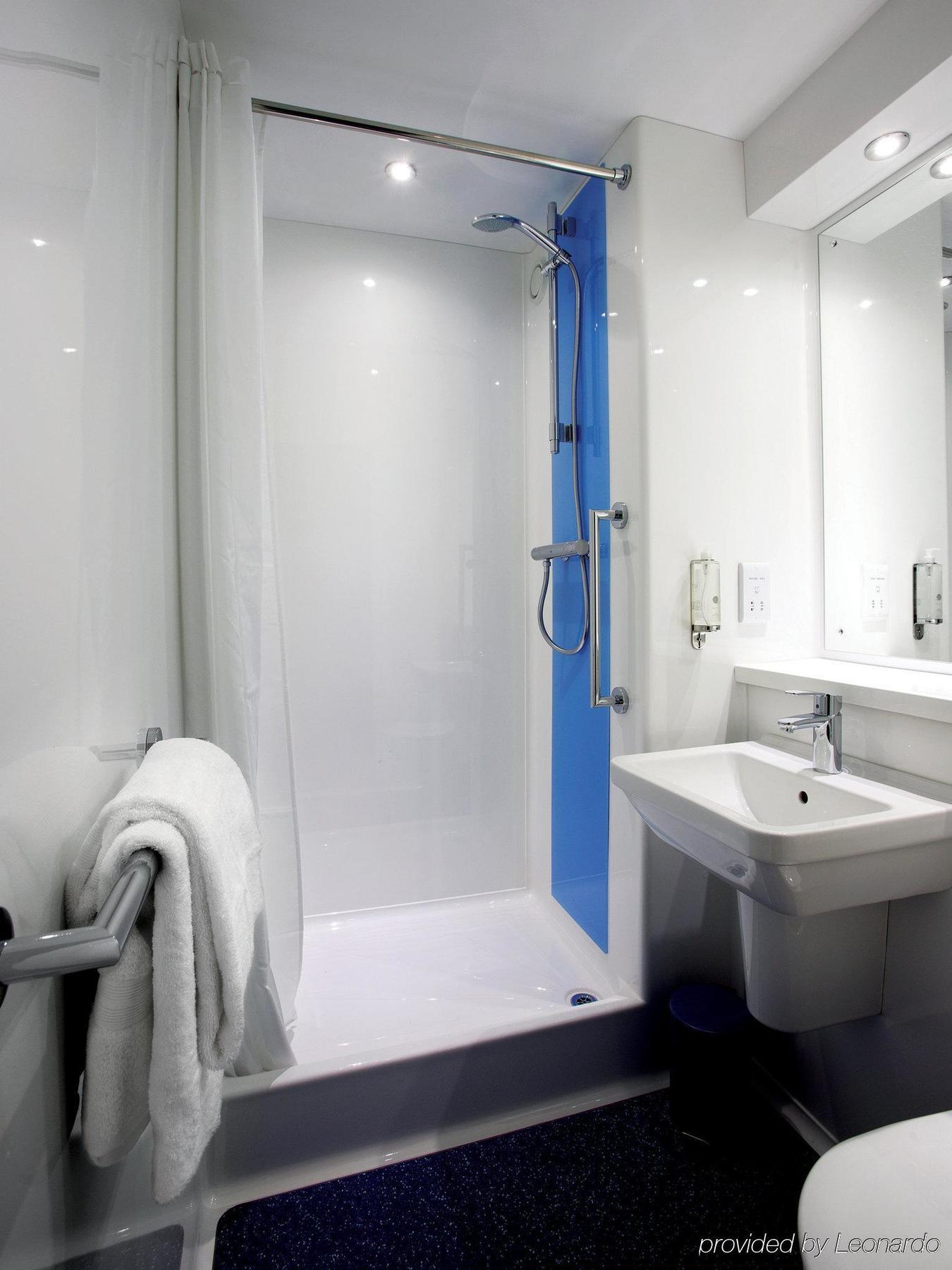 Travelodge Liverpool Central Extérieur photo