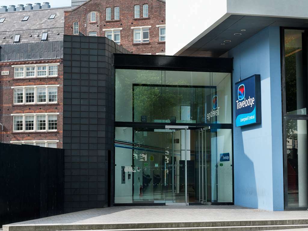 Travelodge Liverpool Central Extérieur photo